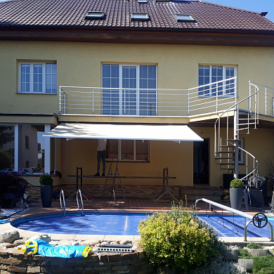 Markýzy otevřené 9